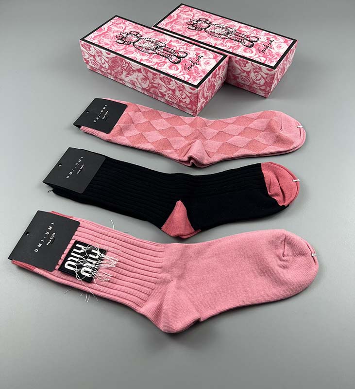 Set of 3 Pairs of Cotton Breathable Crew Socks WZ-924000242