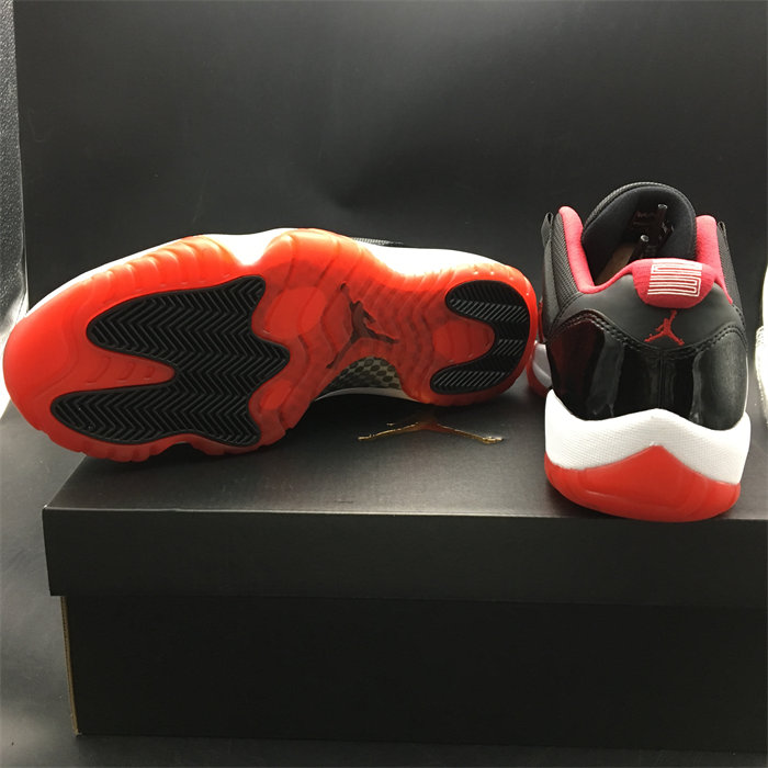 JRD 11 Retro Low Bred 528895-012