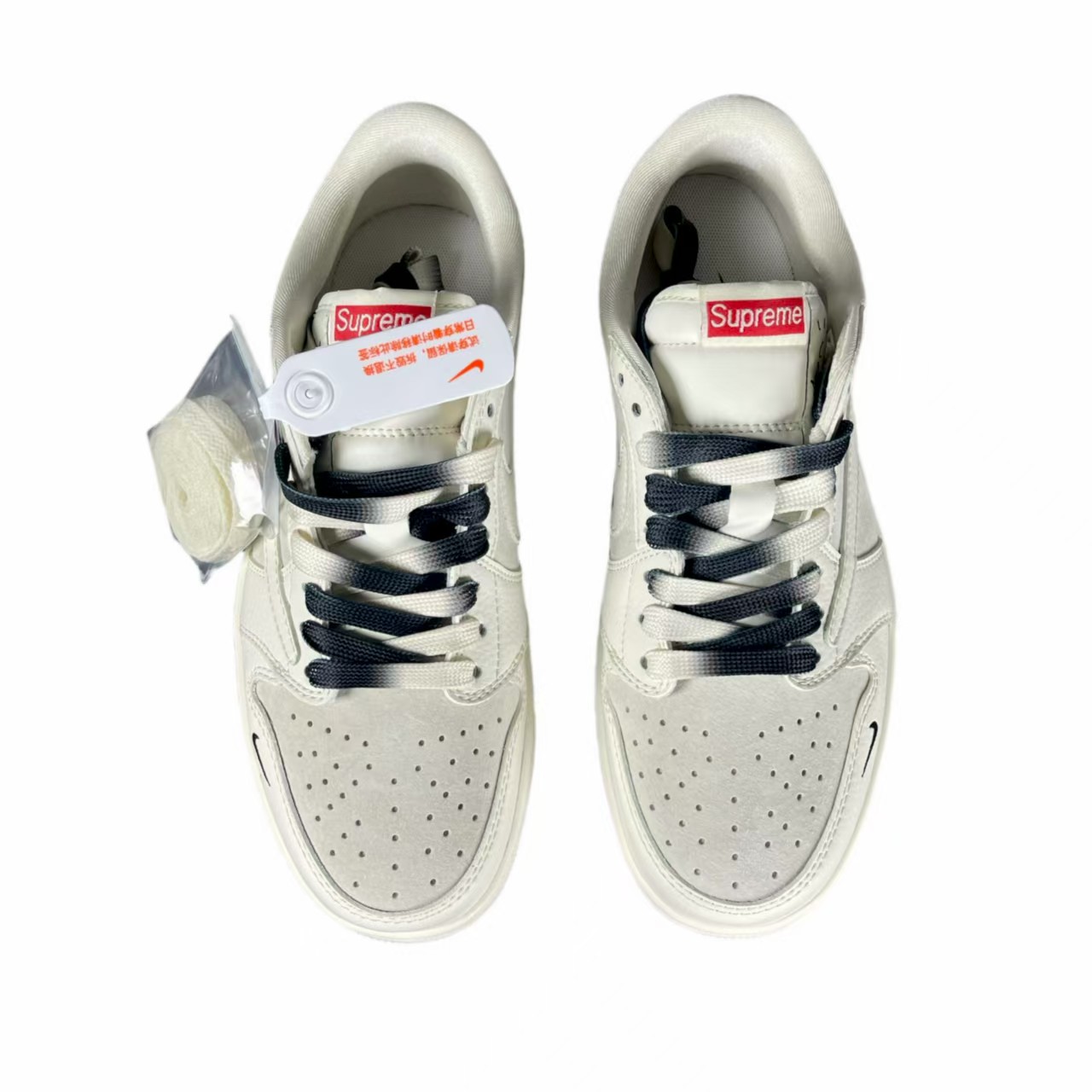 NK Air1 Low x SupreM