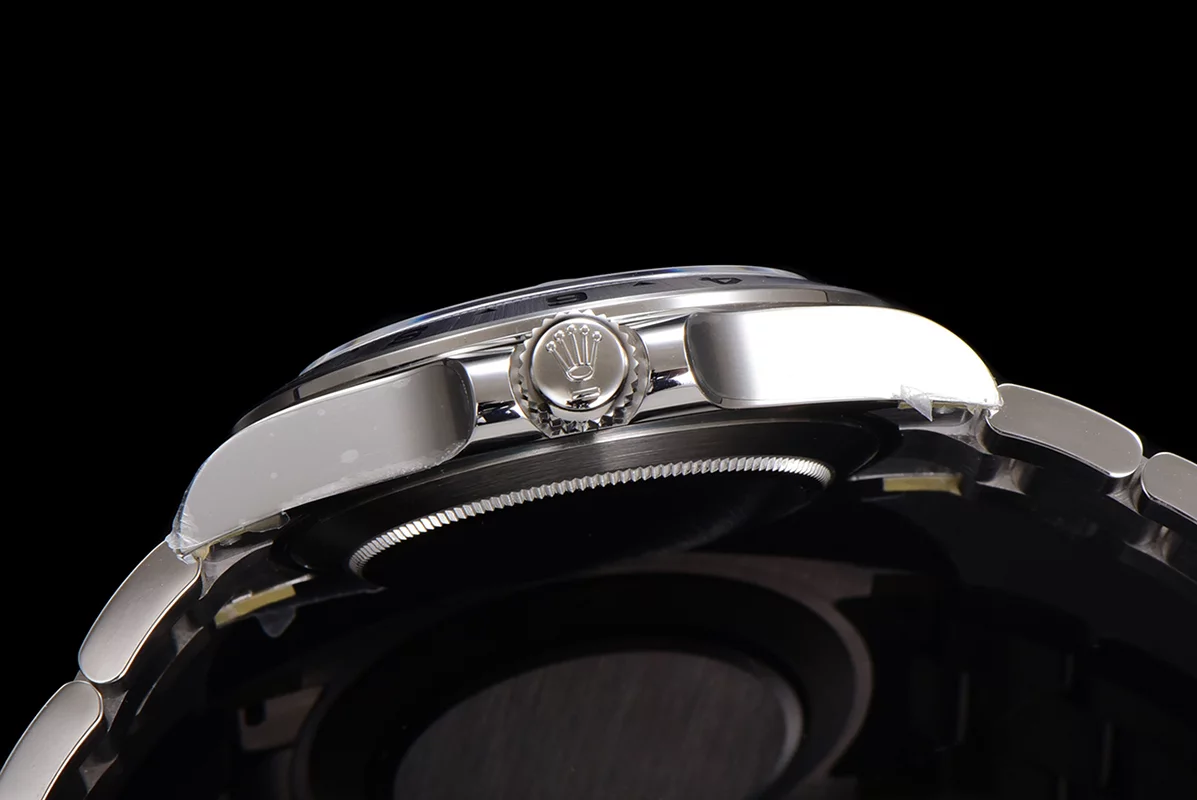 Classical 42mm diameter White Dial Man’s Mechanical Watch WB-7180035