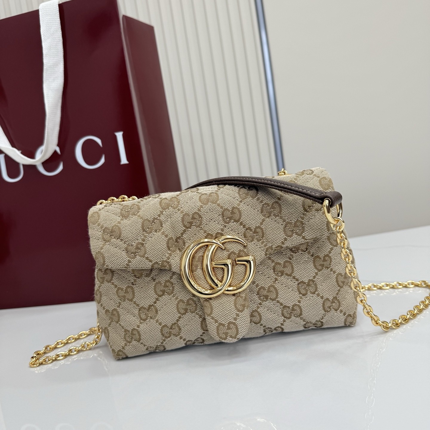 GUC Generation bags Size:18.5x11.5x7cm