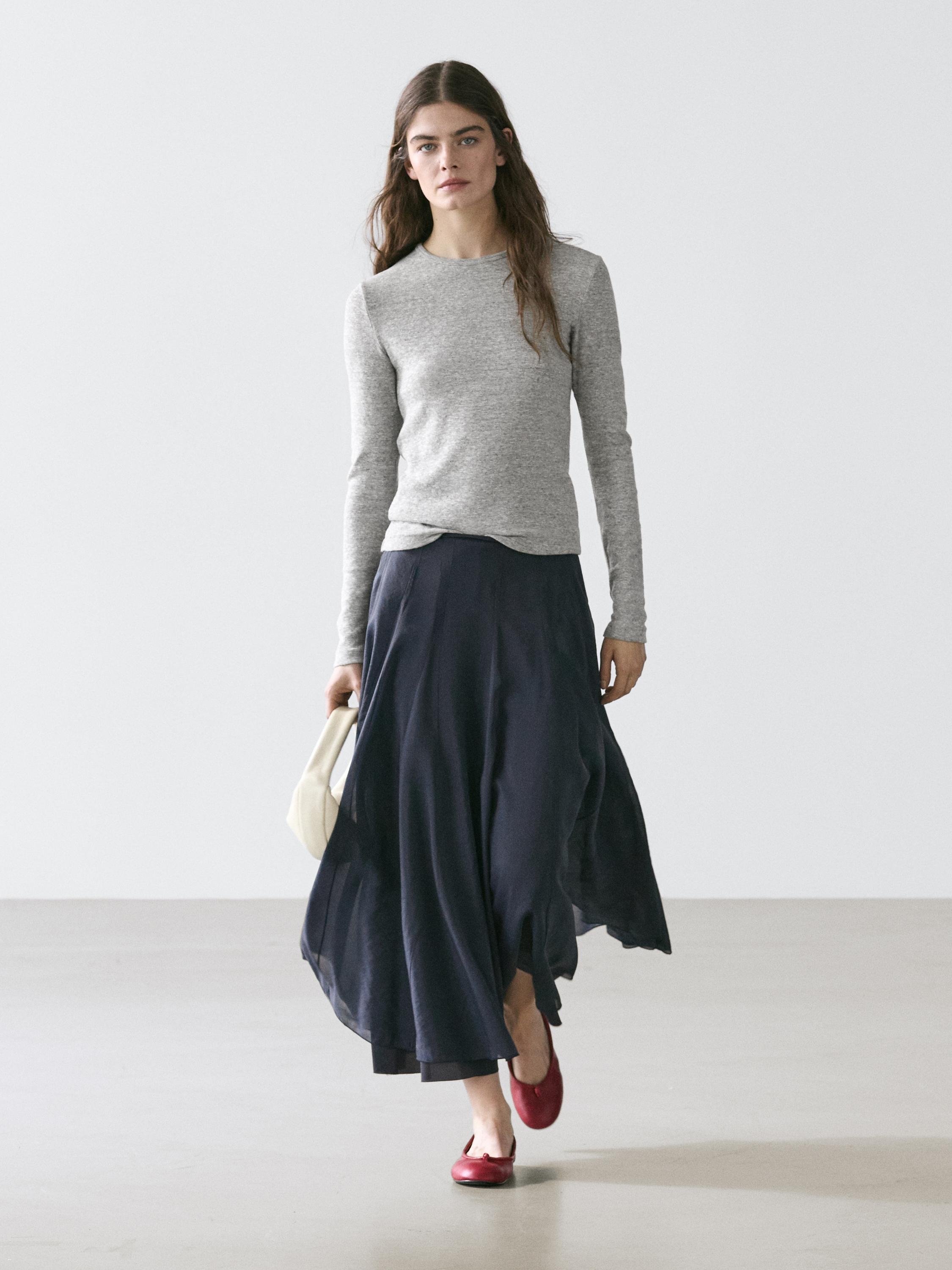 Falda midi jaretas