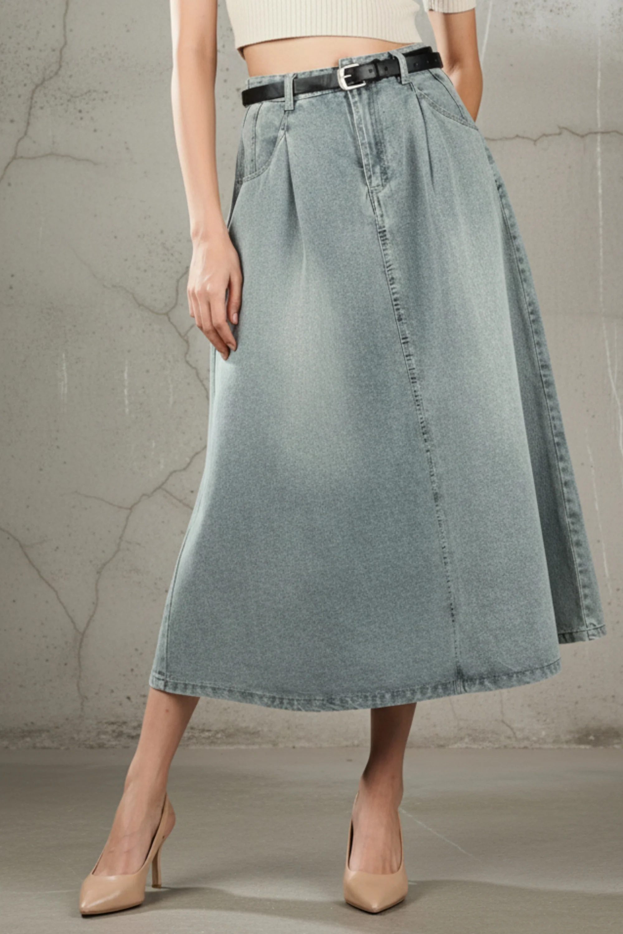 Denim A-line skirt With Belt