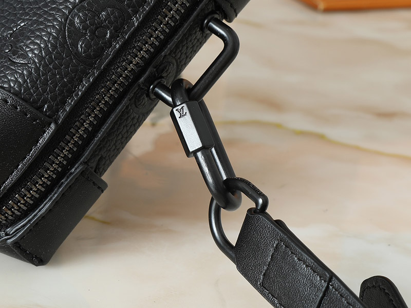 Black Prints Leather 8.9″x5.5″x2.0″ Handbag with Adjustable Strap BB-921496