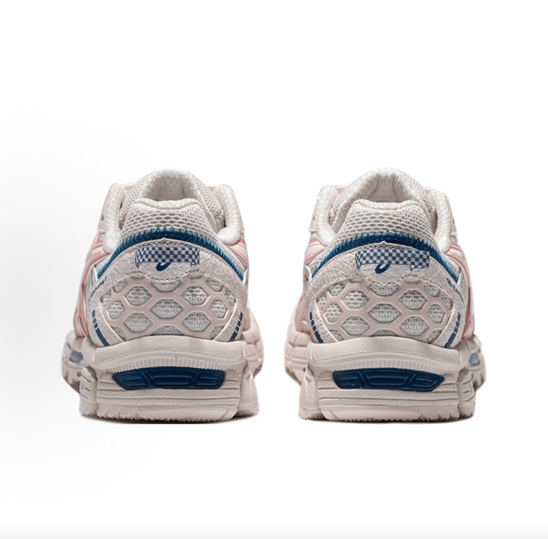 ASS Sneakers