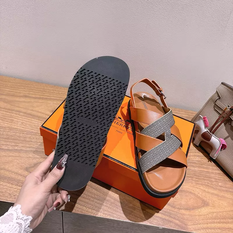 Fashion High Quality Sandals LX-872321