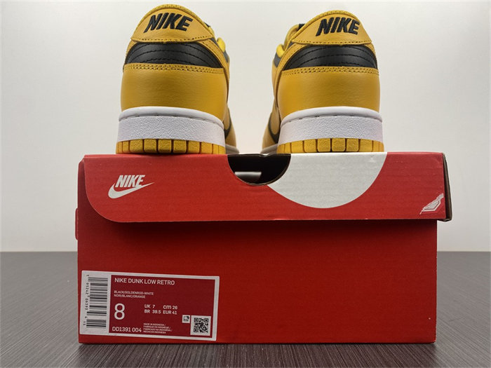 NK Dunk Low Championship Goldenrod DD1391-004