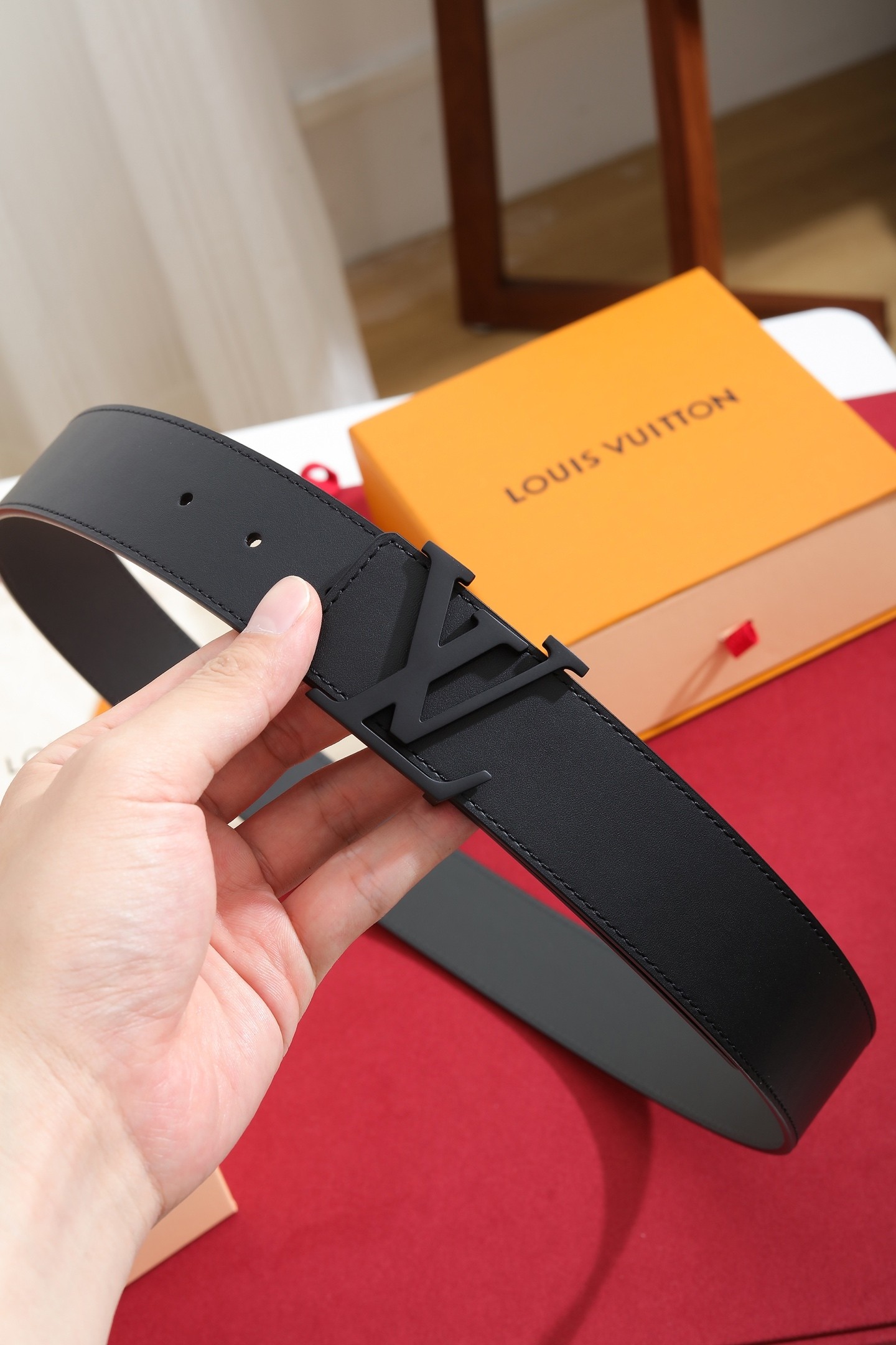 LV Belt