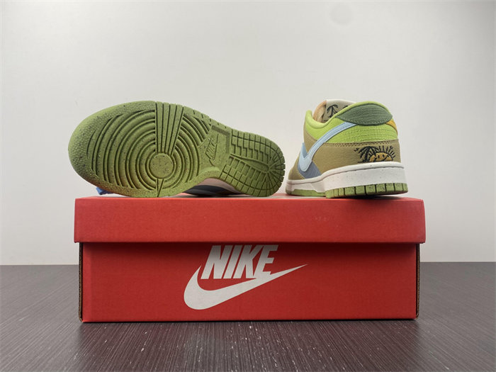 NK Dunk Low Next Nature Sun Club Arctic Orange DM0583-800