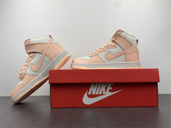 NK Dunk High Sail Crimson Tint DD1869-104