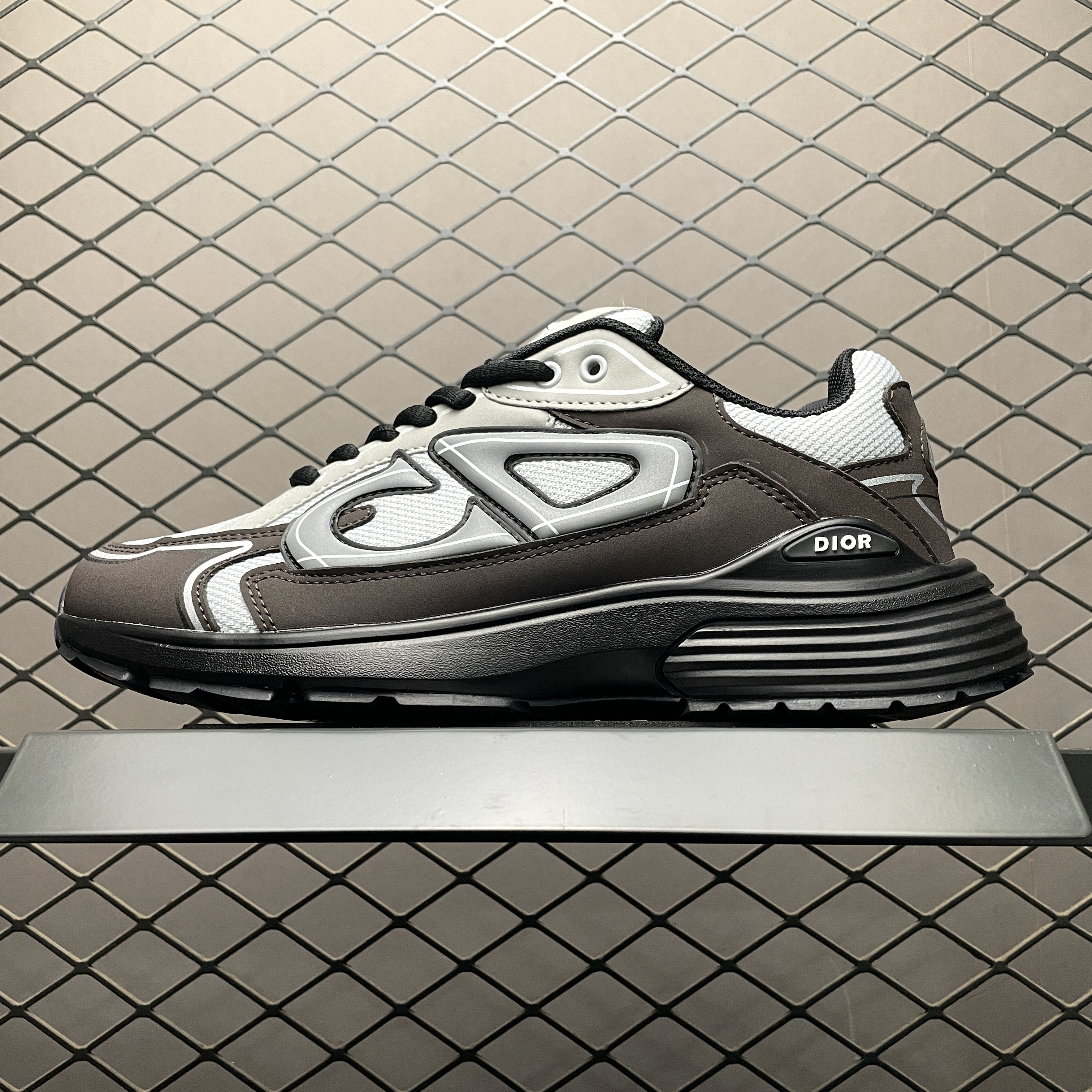 DR b30 sneaker