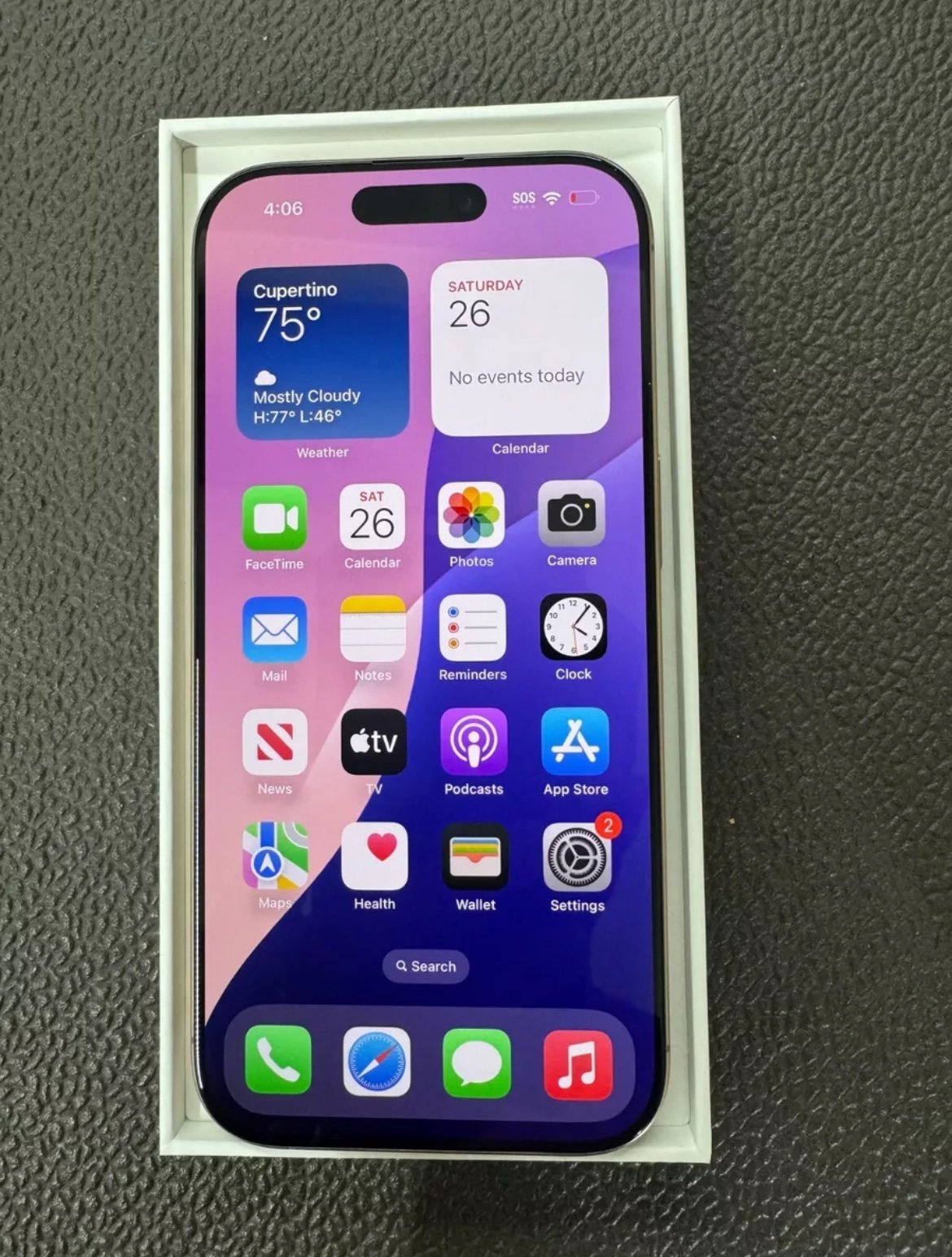 iPhone 16 pro max 5Y76