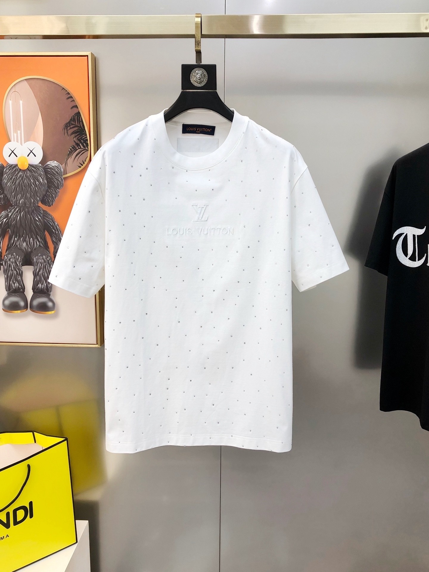 LV T-shirt（Multiple colors）