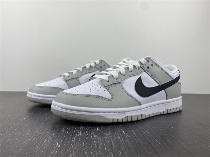 NK Dunk Low SE Lottery Pack Grey Fog DR9654-001