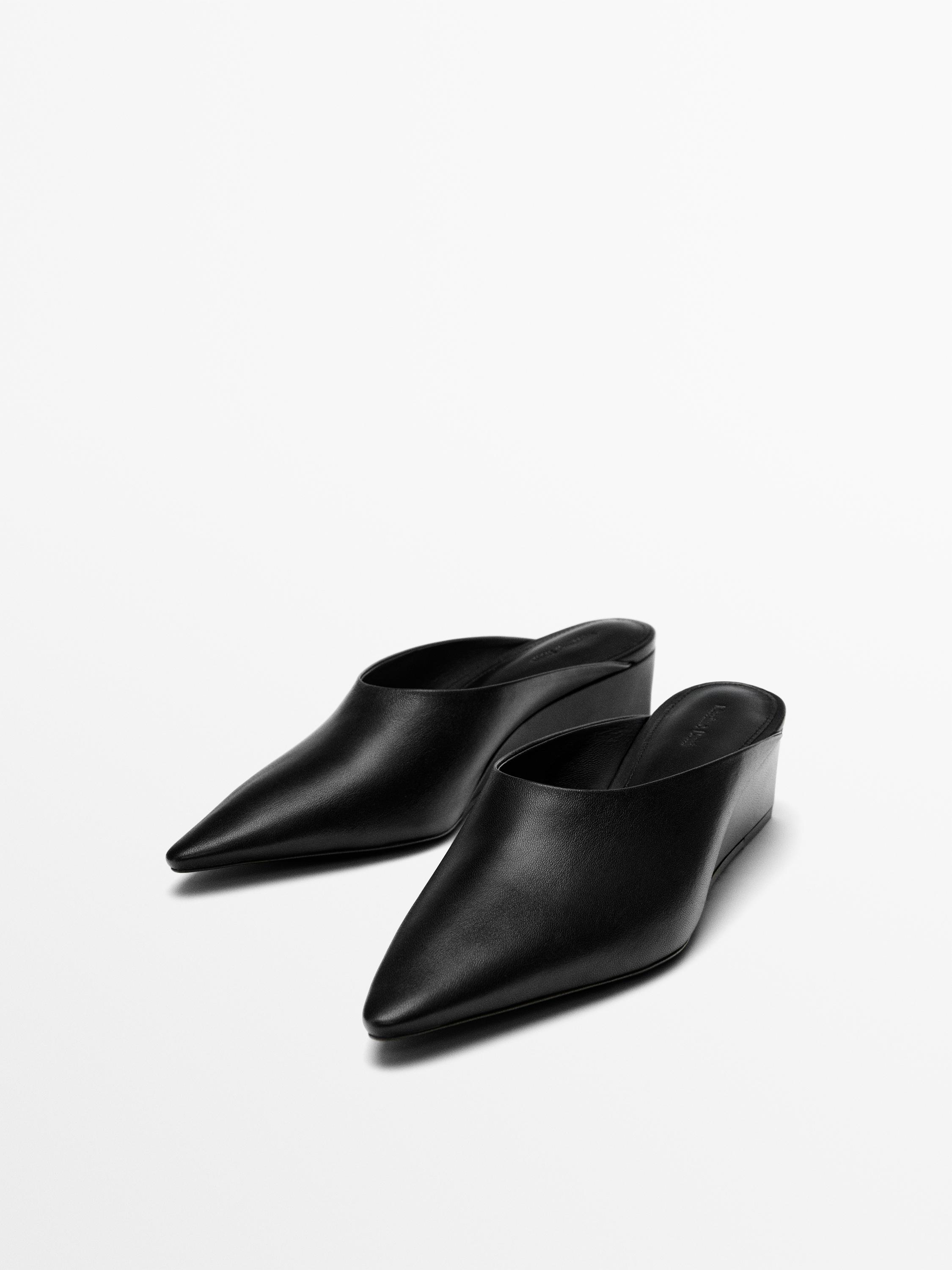 Zapato mule tacón cuña