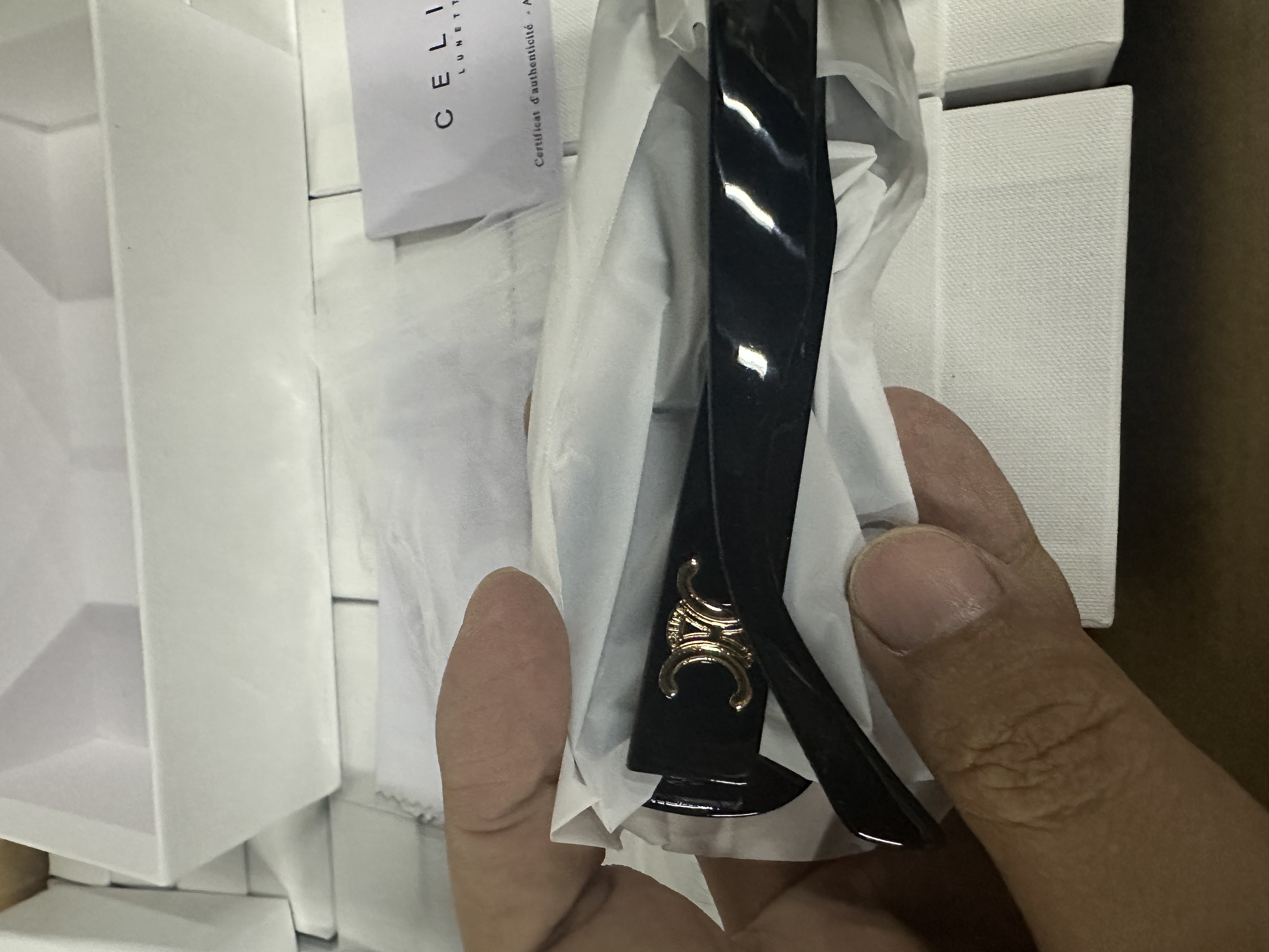 G06：Celine Oval Sunglasses