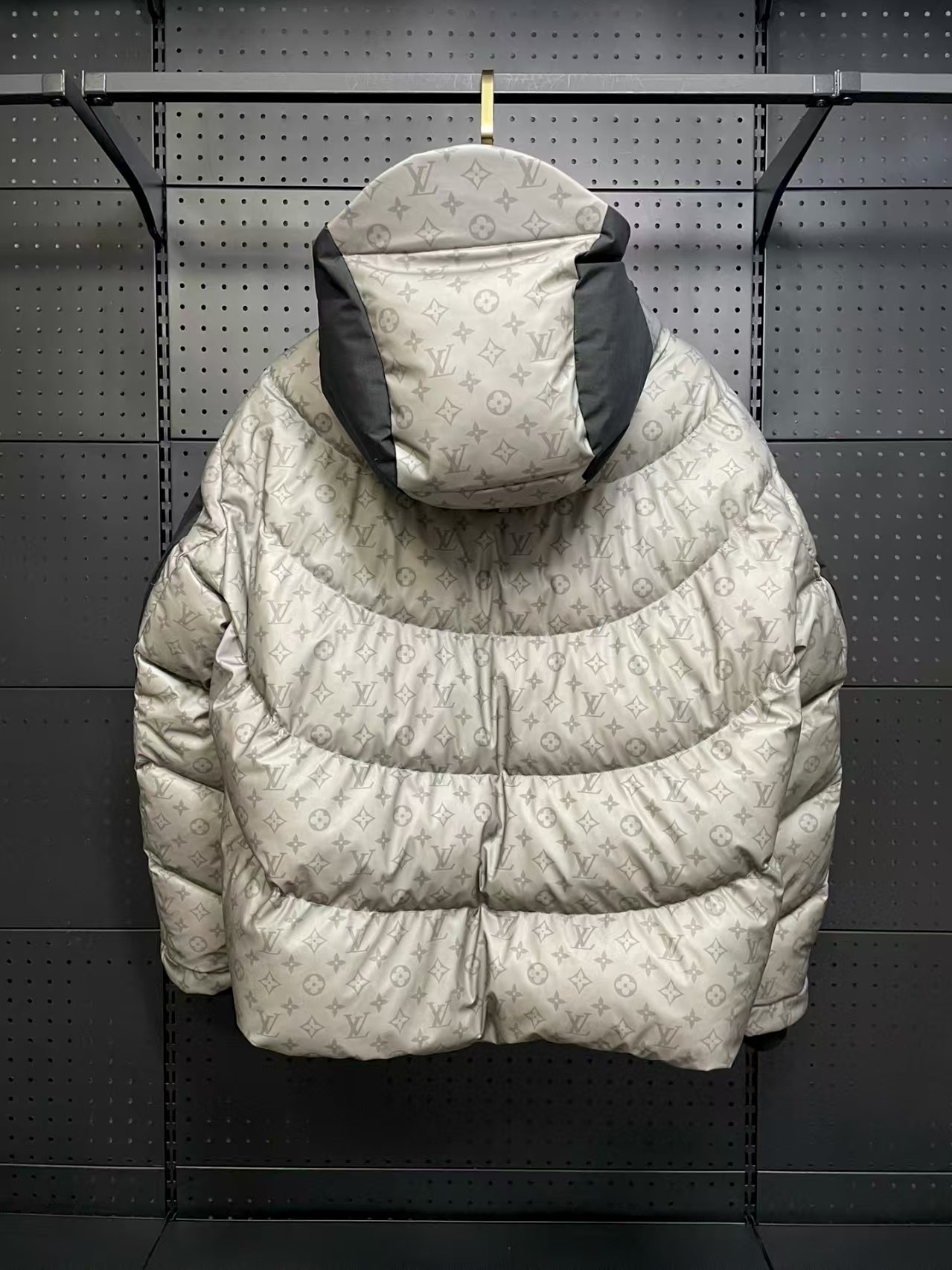 LV LOGO Down Jacket