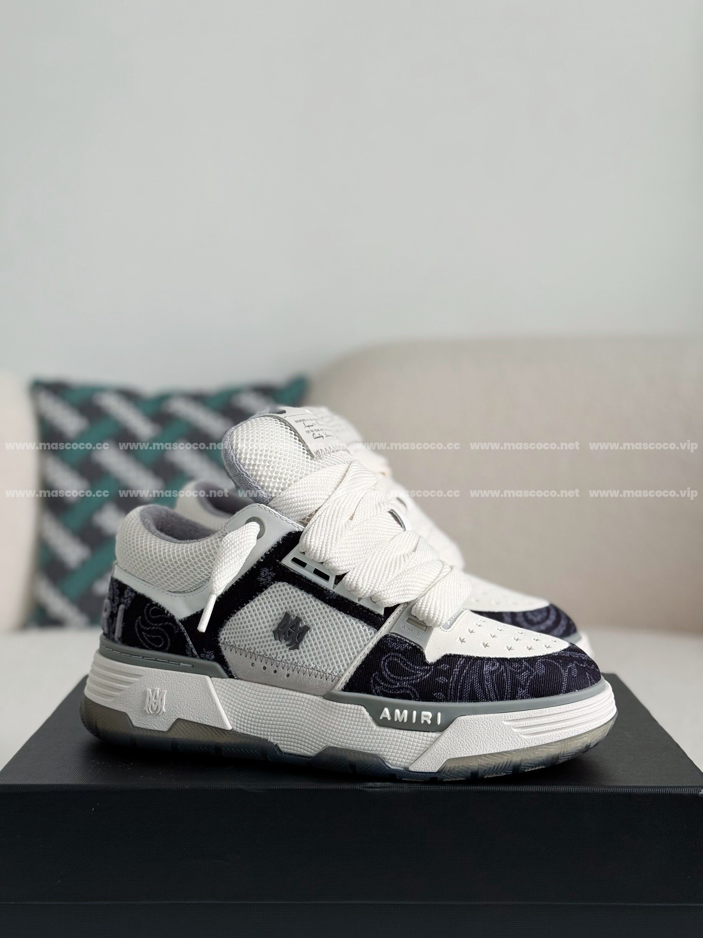 AMRI MA-1 low top sneakers