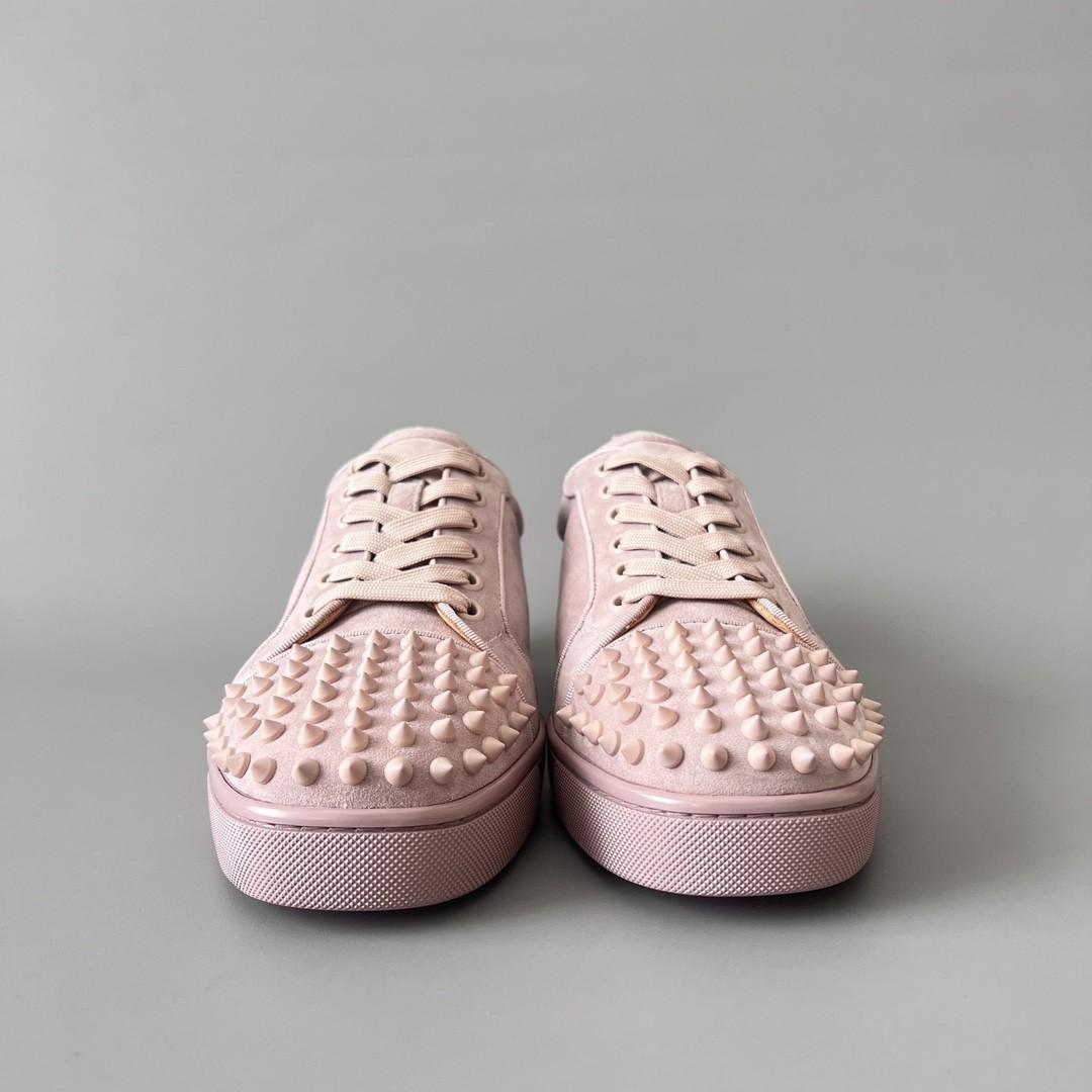 C X L Shoes