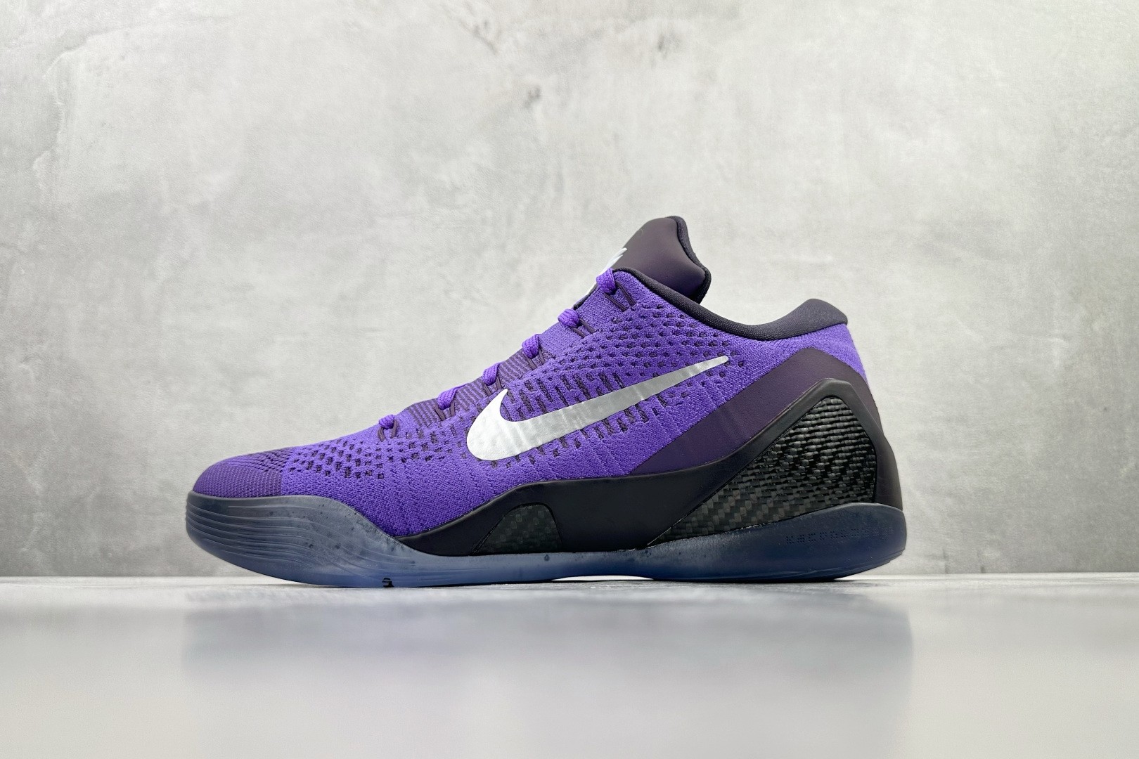 NK Kobe 9 Elite Low Protro IM0465-500