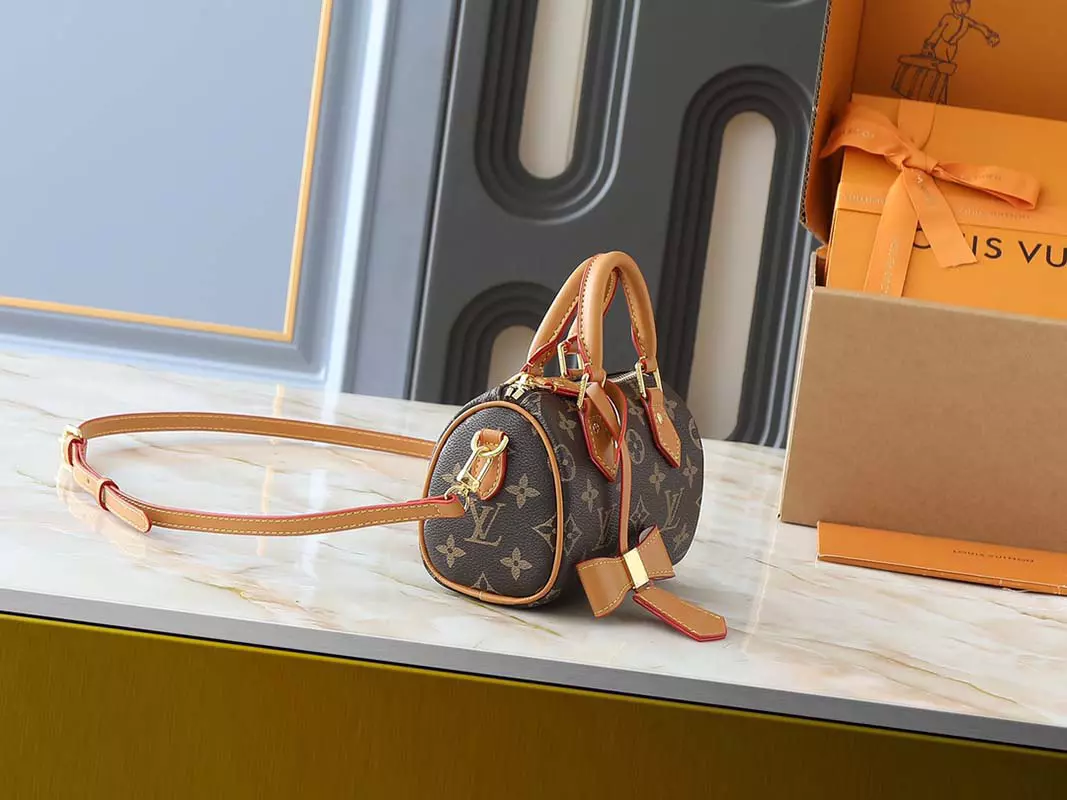 New Size 6.3″x3.9″x3.0″ Woman’s Handbag BB-12027