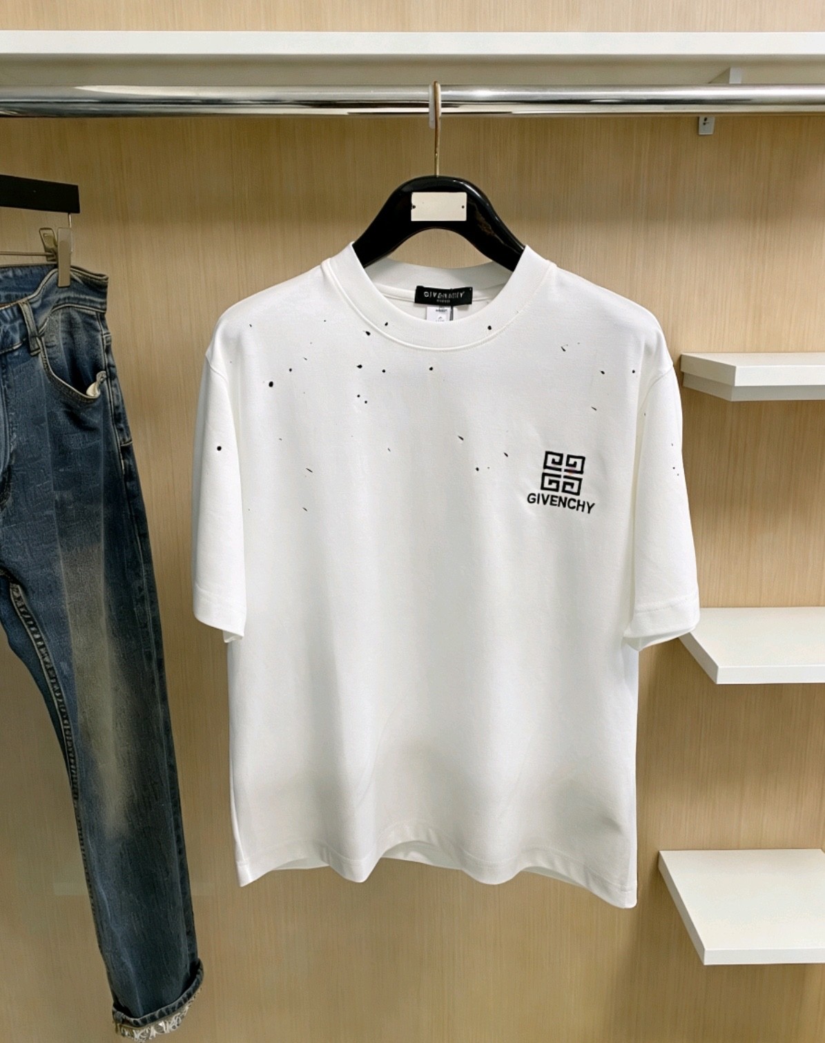 GVC T-shirt