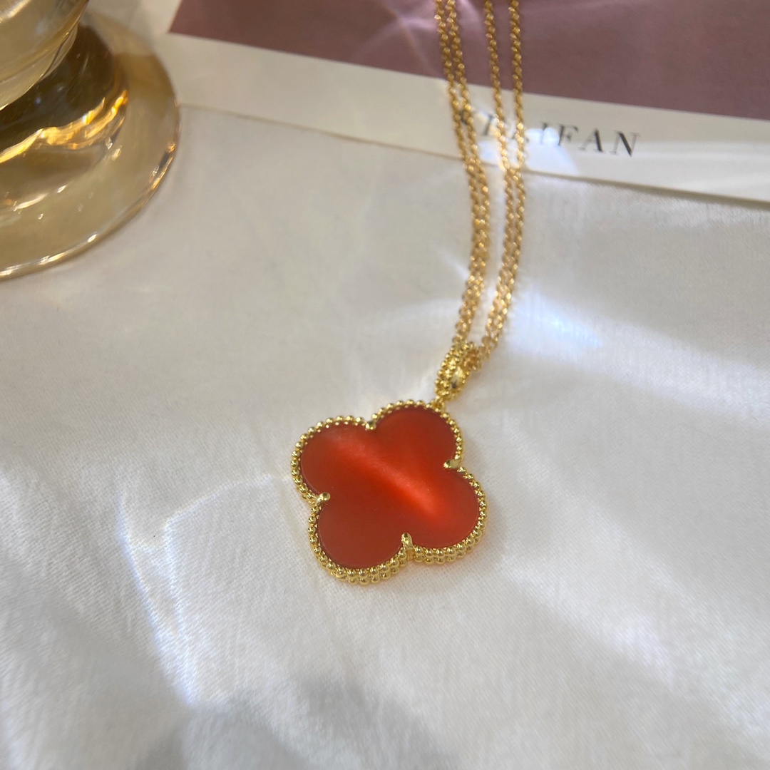 VCA Necklaces Red