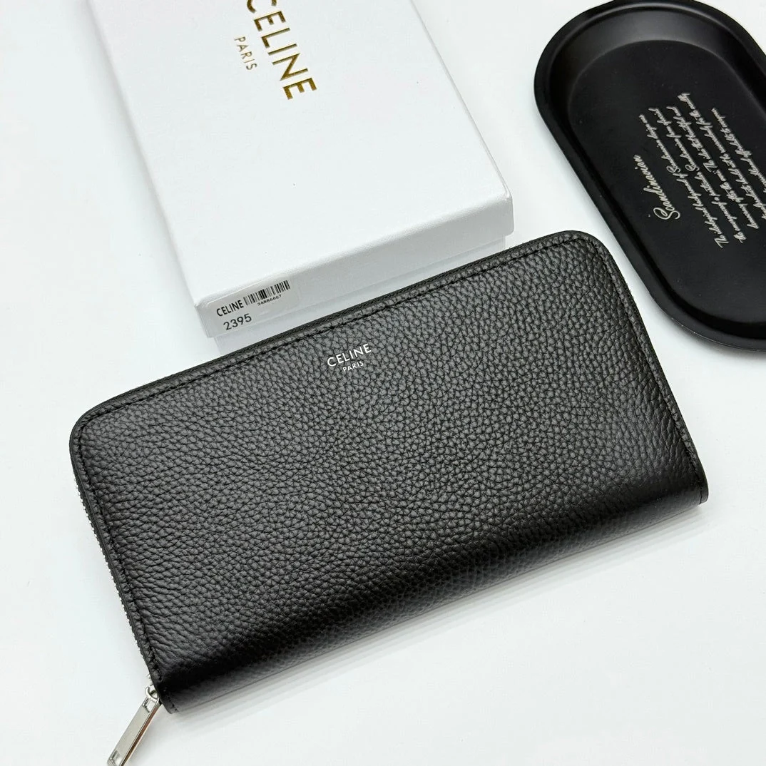 [Celine] New Arrival ★ Large Zip Wallet / Grained Calfskin (3 colors)