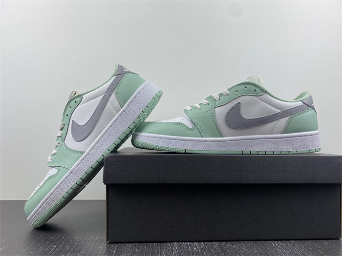 NK Air JRD1 Low OG CZ0790-100