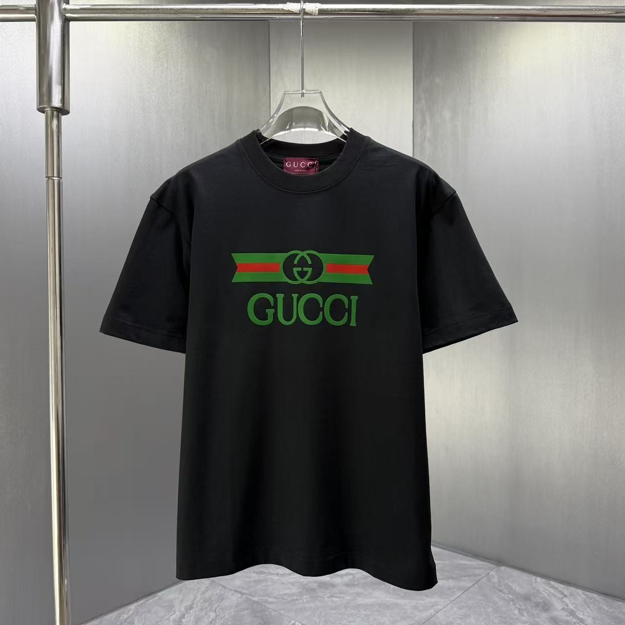 GUC T-SHIRT