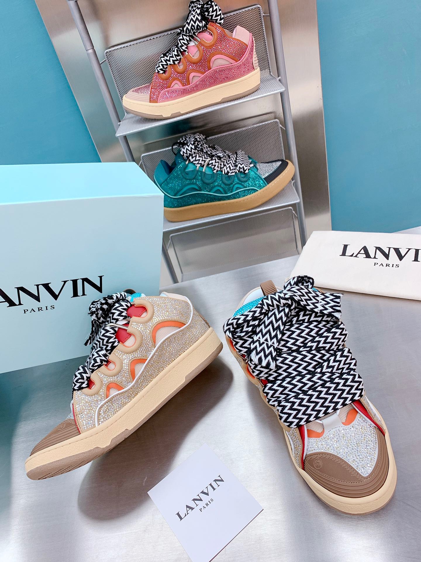 LAN Curb Sneaker 26