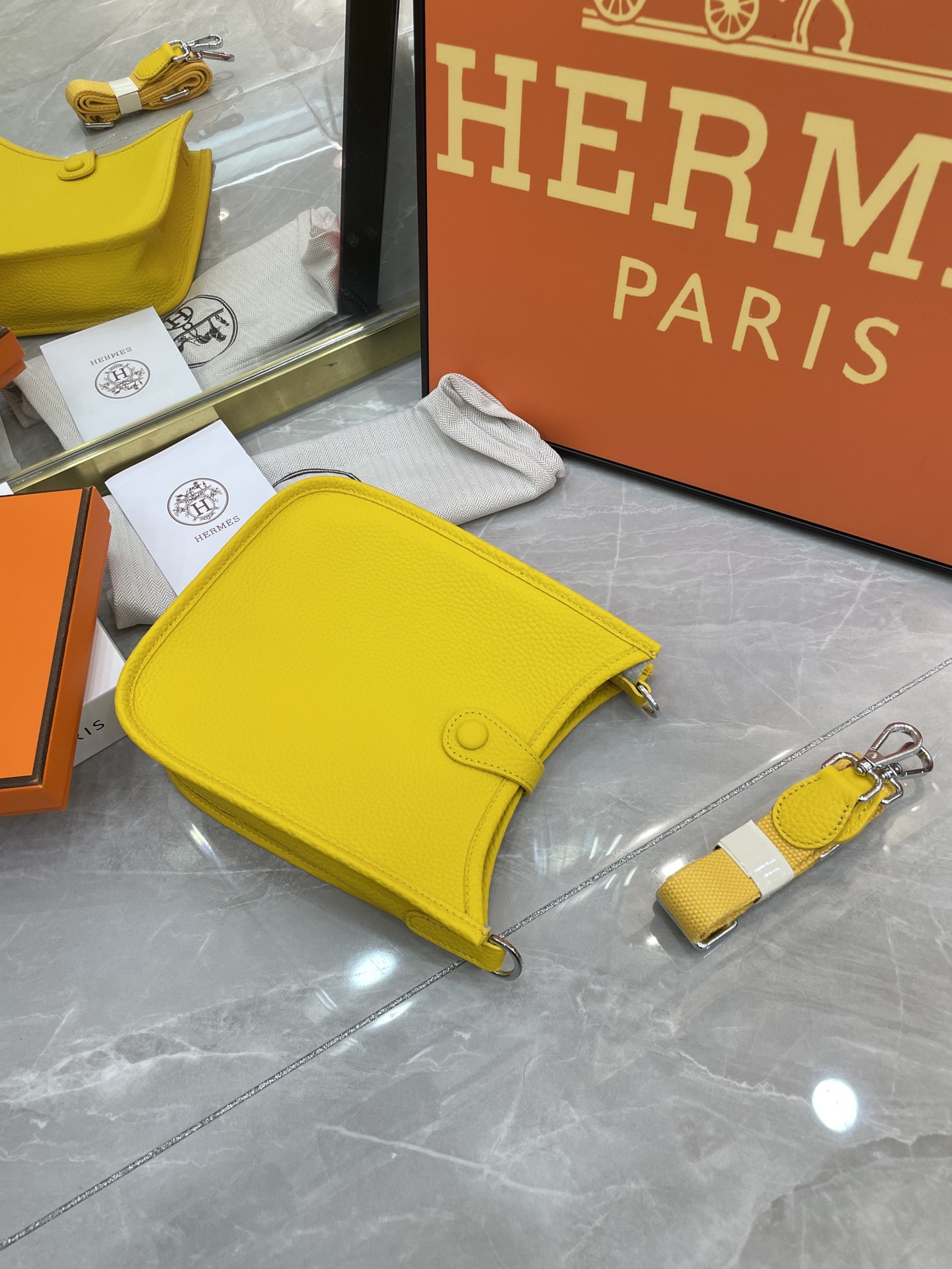 Hermes Evelyn 16-19