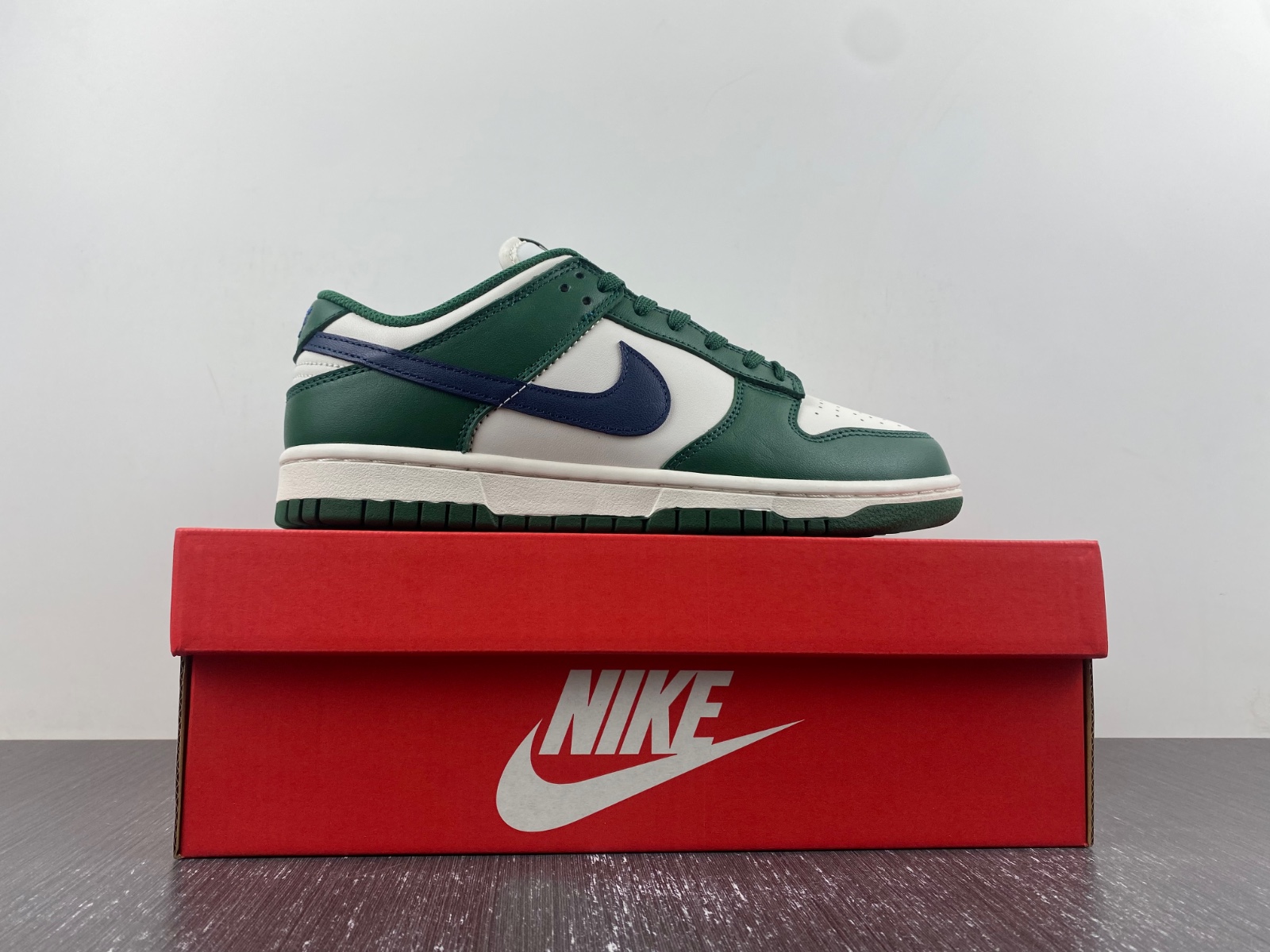 NK Dunk Low Retro Gorge Green Midnight Navy DD1503-300