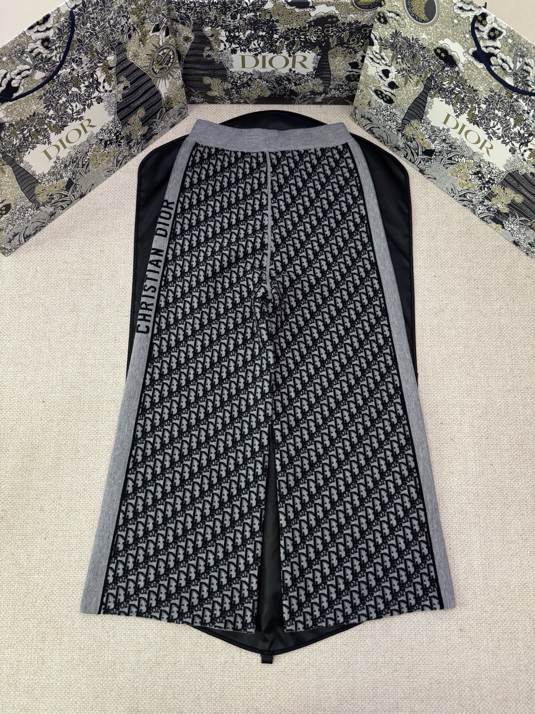 DR Obique trousers