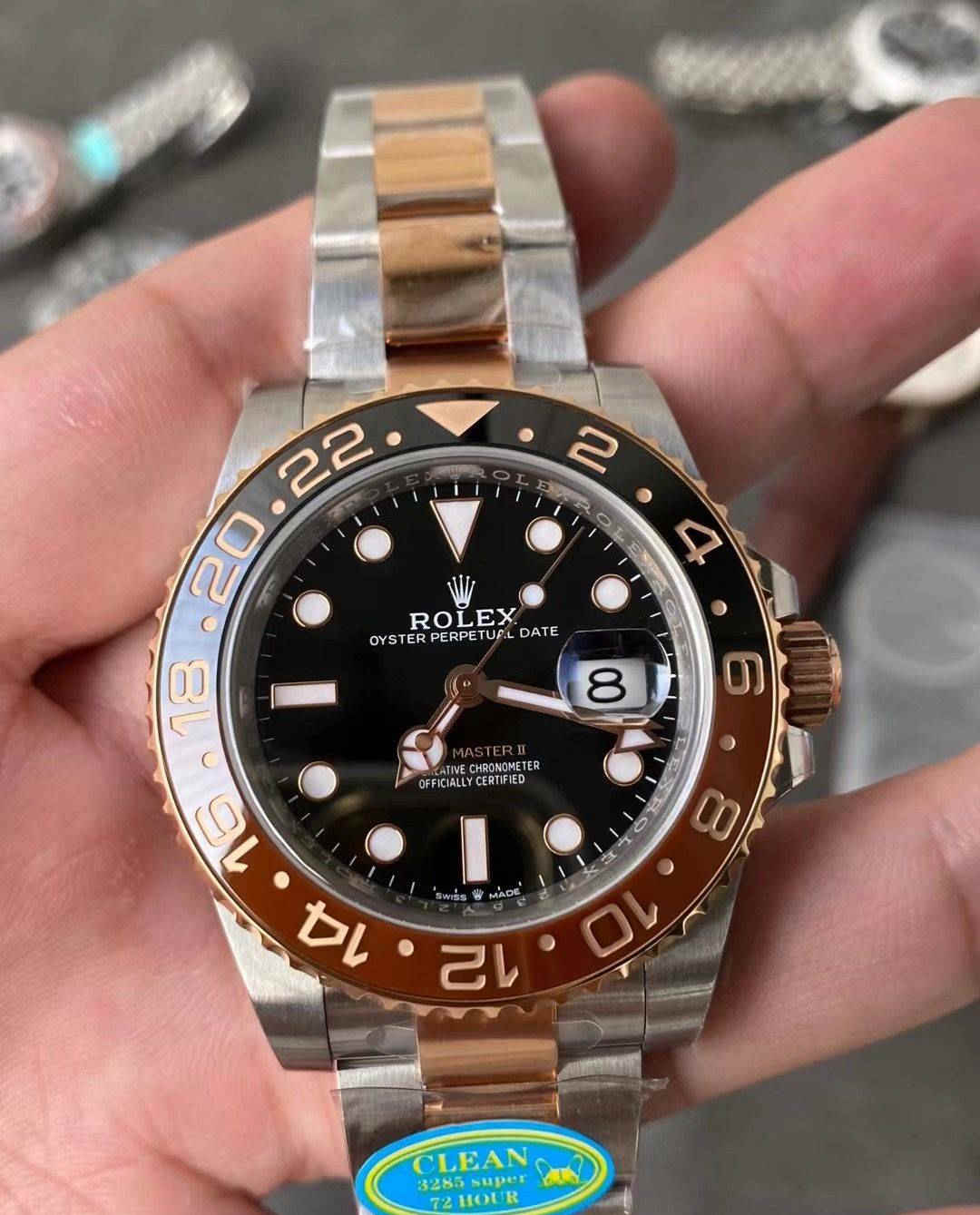 Clean Factory GMT Master II CHNR 3285 – Premium CHNR Two-Tone Bezel GMT Replica Watch