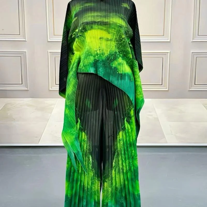 New Fashion Set: Pleated Printed Loose Sleeve Top & Wide Leg Pants Two-Piece Set with Straps Loose-Fitting for Women in Various Colors