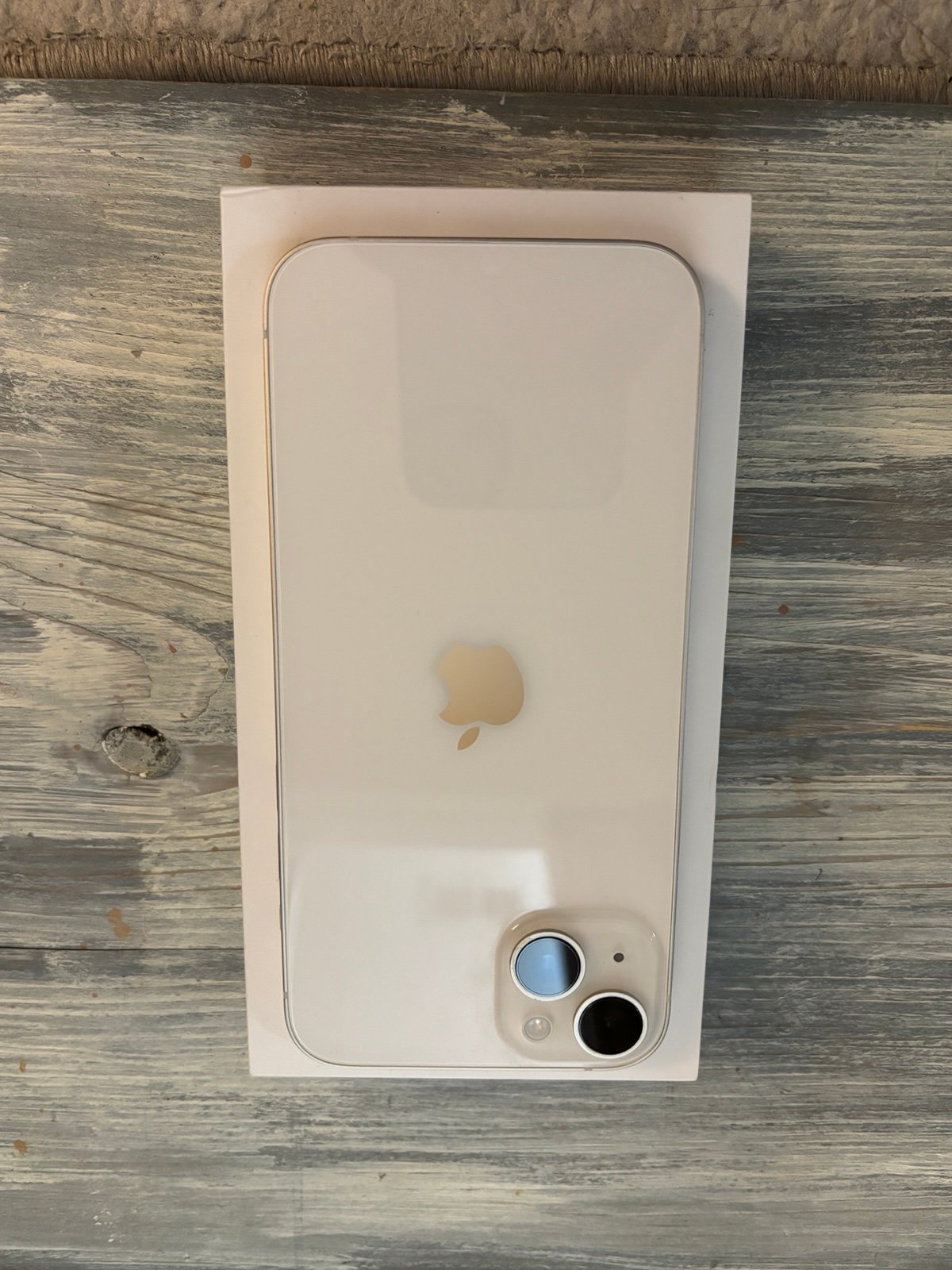 iPhone 14 Plus 7B36