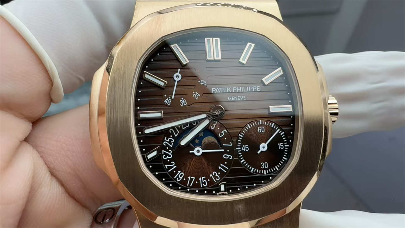 Patek Philippe Nautilus 5712/1R Replica – Rose Gold Moonphase Watch