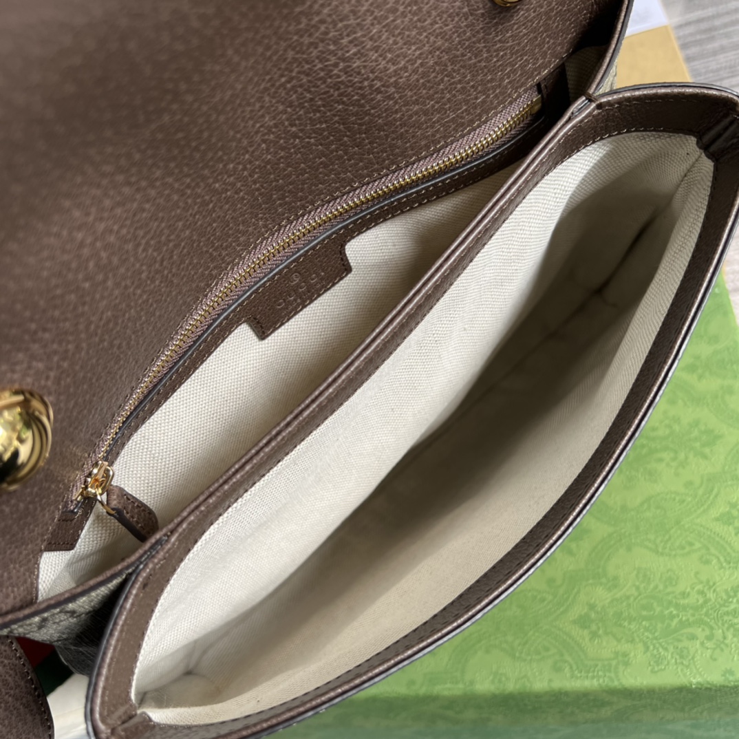 Woman’s Handbag with straps 11.4″x8.7″x2.8″ BB-9190095