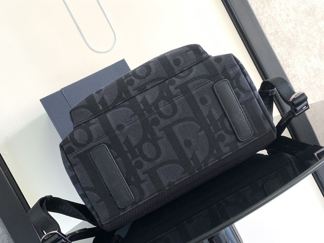 DR Backpack 42x30x15cm