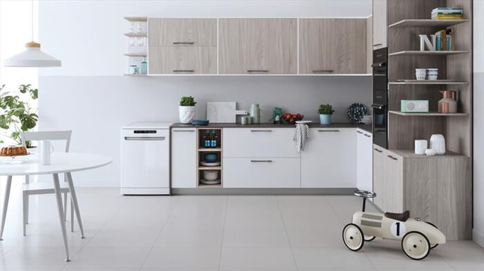 INDESIT - Lavastoviglie IN2FFC14BN6 Classe C 14 coperti-Bianco