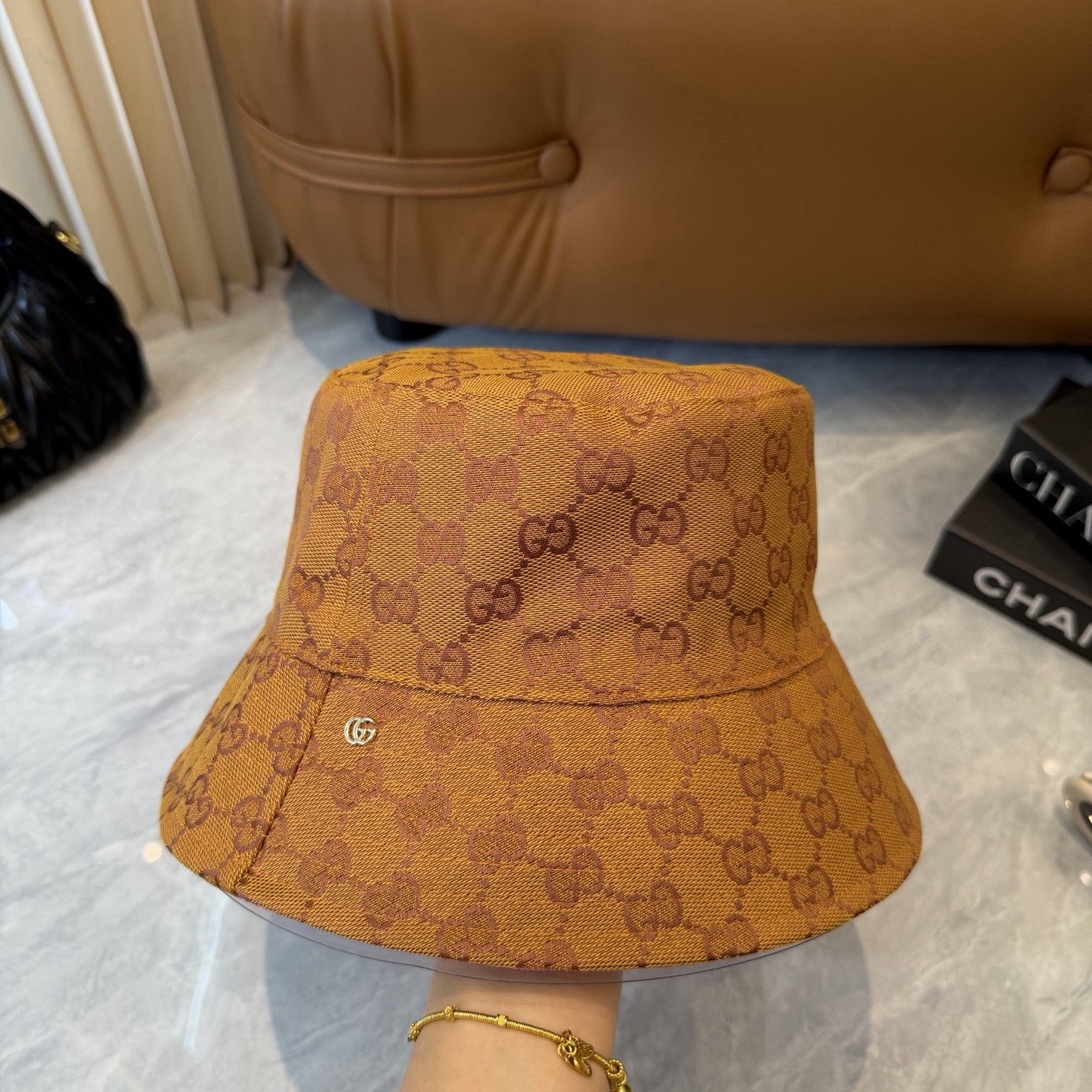 GUC hat