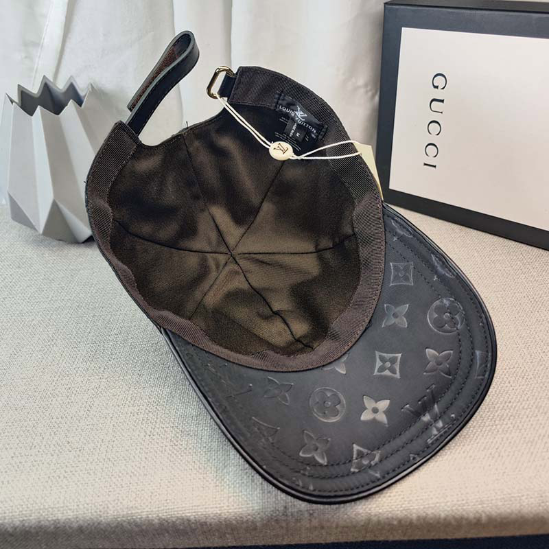 Fashion Classical Adjustable Black Baseball Cap MZ-916108