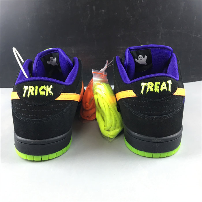 NK SB Dunk Low Night of Mischief Halloween BQ6817-006