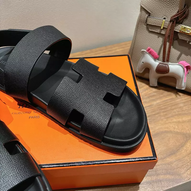 New High Quality Sandals LX-872331