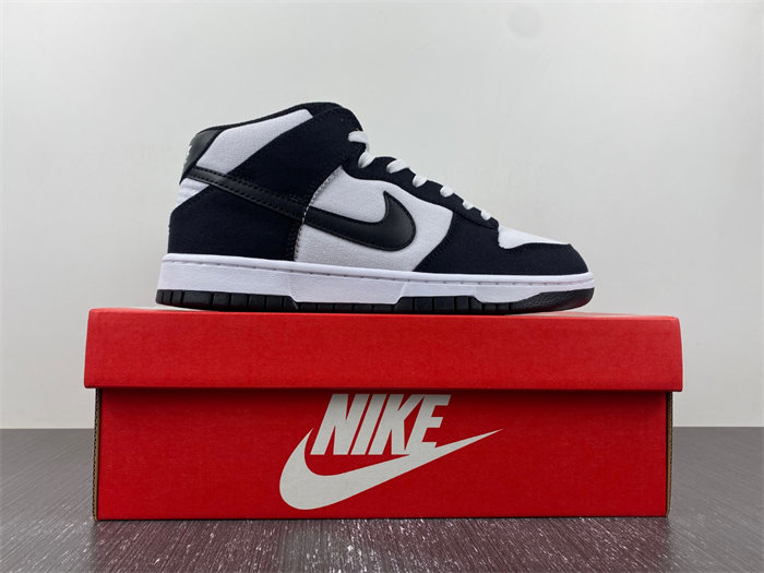 NK Dunk Mid Panda DV0830-102