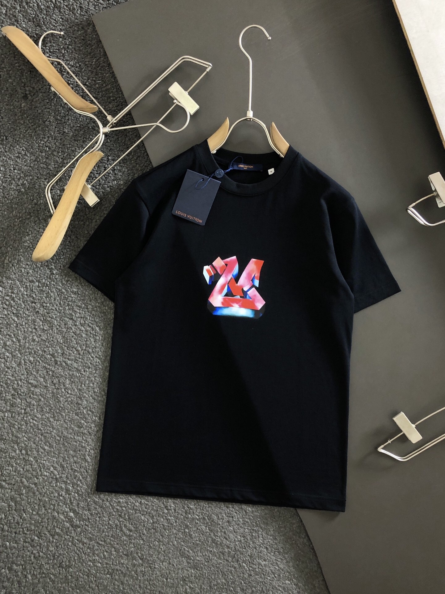 LV T-shirt