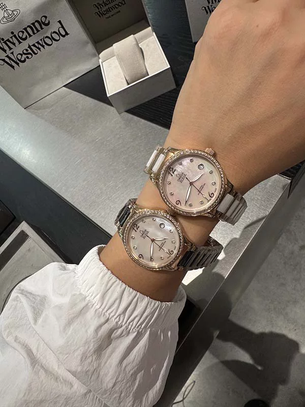 2Colors 32mm Stone-set Dial Woman’s Quartz Movement Watch WB-6633025