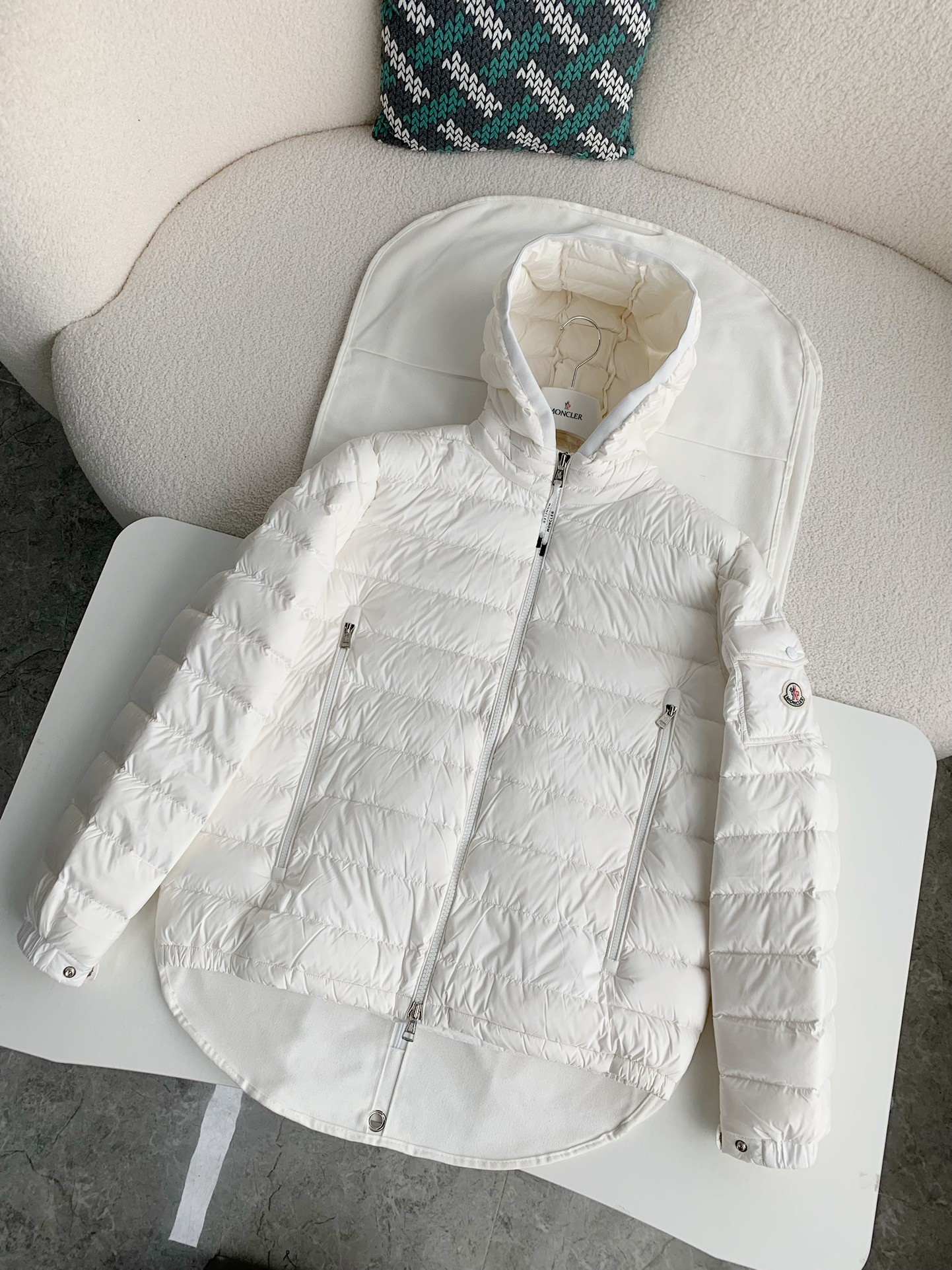 MONC Montbeliard down jacket