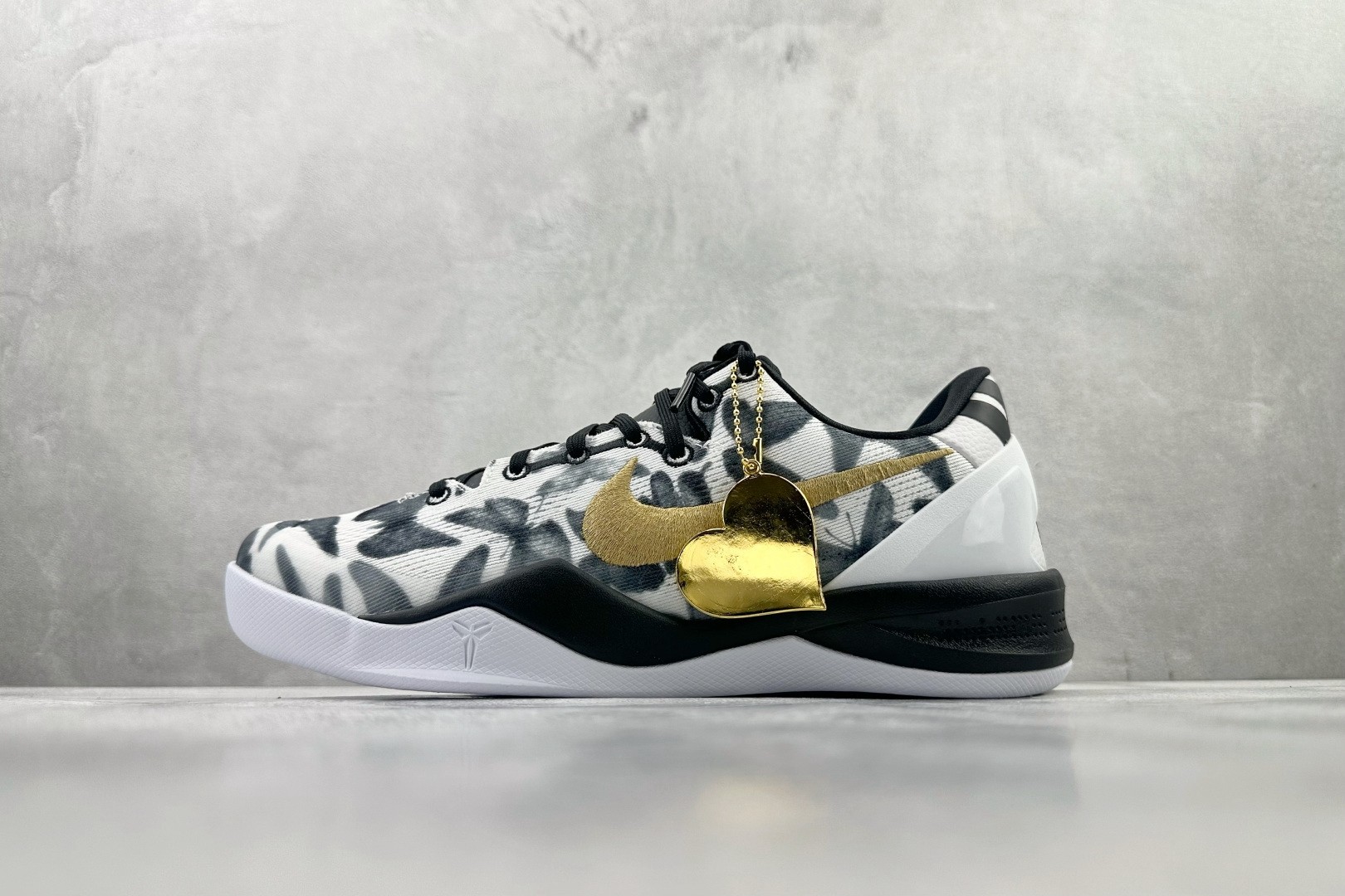 NK Kobe 8 Protro Mambacita GIGI  FV6325-100
